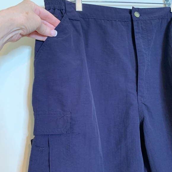 Bass Pro Navy Cargo Performance Shorts Sz 42 - Picture 7 of 11